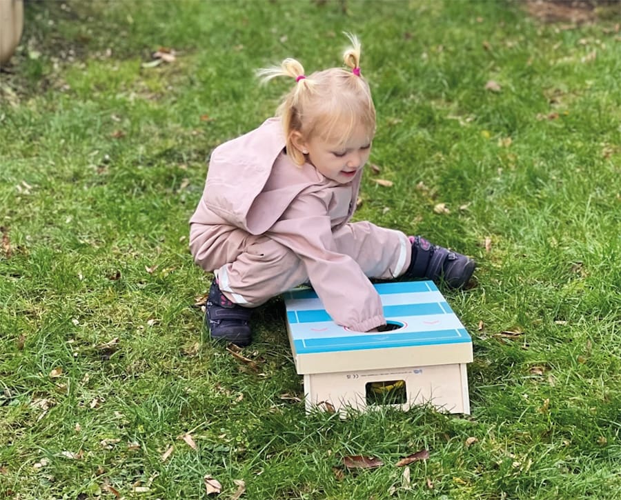 Legler Spielzeug für draußen small foot 2in1 Wurfspiel – Cornhole & Sling Puck ab 5 Jahre