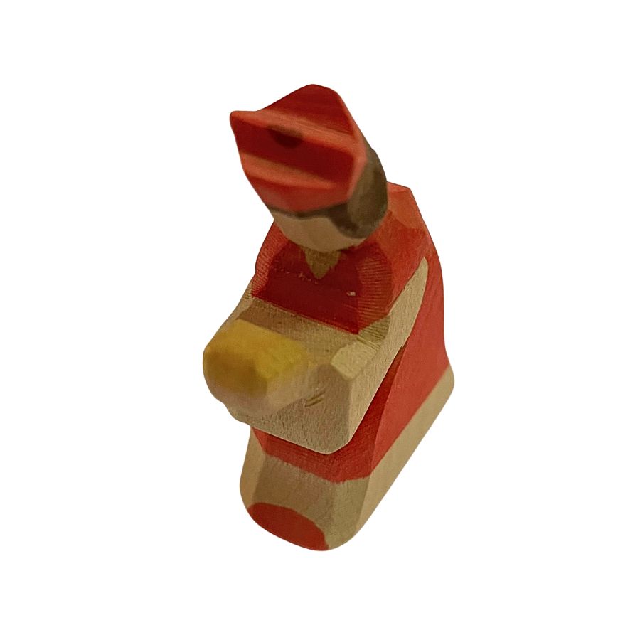 Ostheimer Mini-König rot – Holzfigur ab 3 Jahre, Restbestand