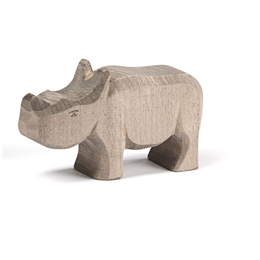 Ostheimer Action- & Spielzeugfiguren Ostheimer Nashorn klein – handgefertigte Figur aus Ahornholz, ab 3 Jahre