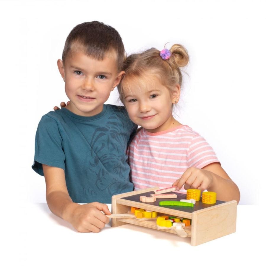 Erzi Spielzeuglebensmittel Erzi Raclette aus Holz für die Kinderküche – 31 Teile, ab 3 Jahren