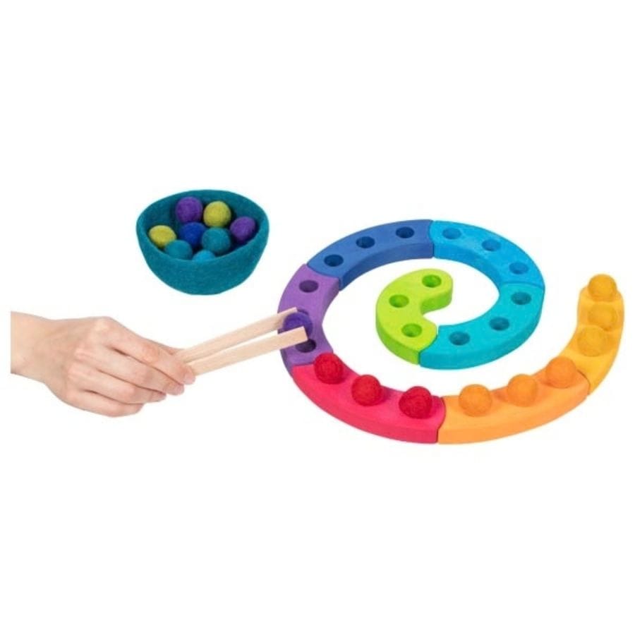 Goki Sortier-, Stapel- & Steckspielzeug goki Farbsortierspiel & Adventsspirale aus Holz – 34-teilig ab 3 Jahr