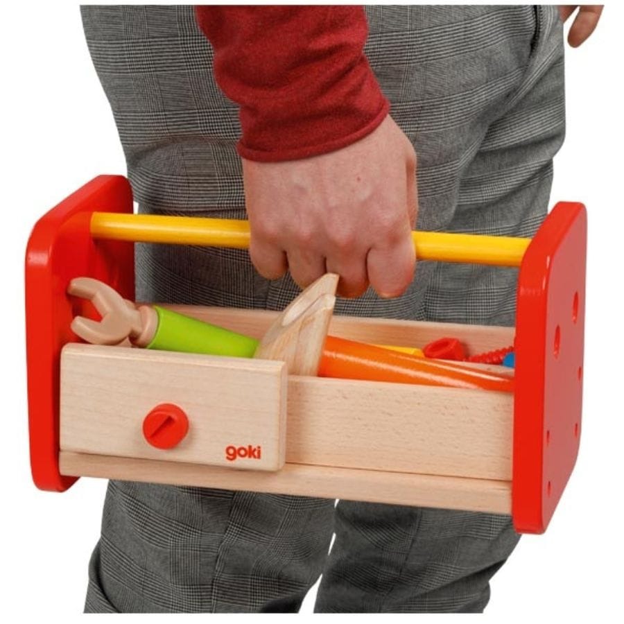 Goki Bausteine & Bauspielzeug Goki Kinder-Werkbank aus Holz – 2-in-1 Werkbank & Werkzeugkiste mit 16 Teilen, ab 3 Jahre