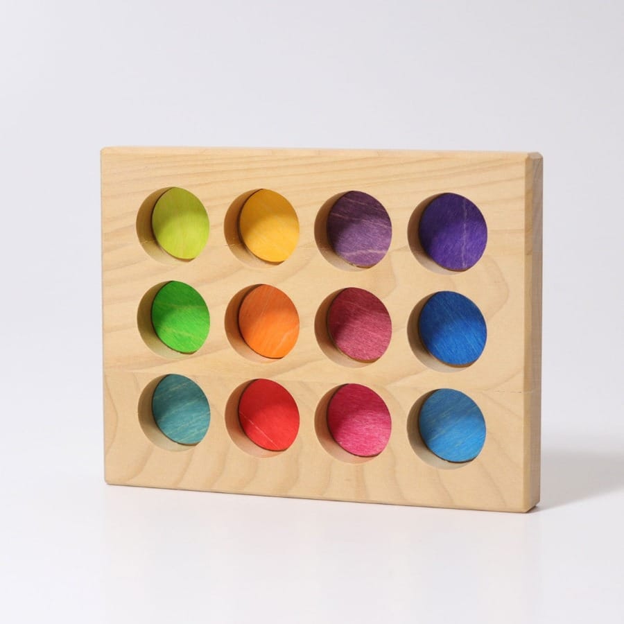 GRIMM'S Sortier-, Stapel- & Steckspielzeug Sortier-Brettchen Regenbogen