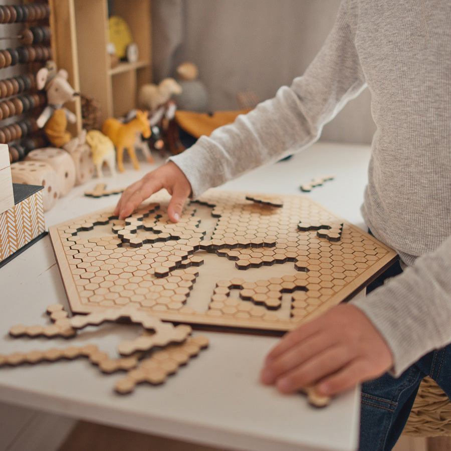 Honigwabe Rätselpuzzle aus Holz