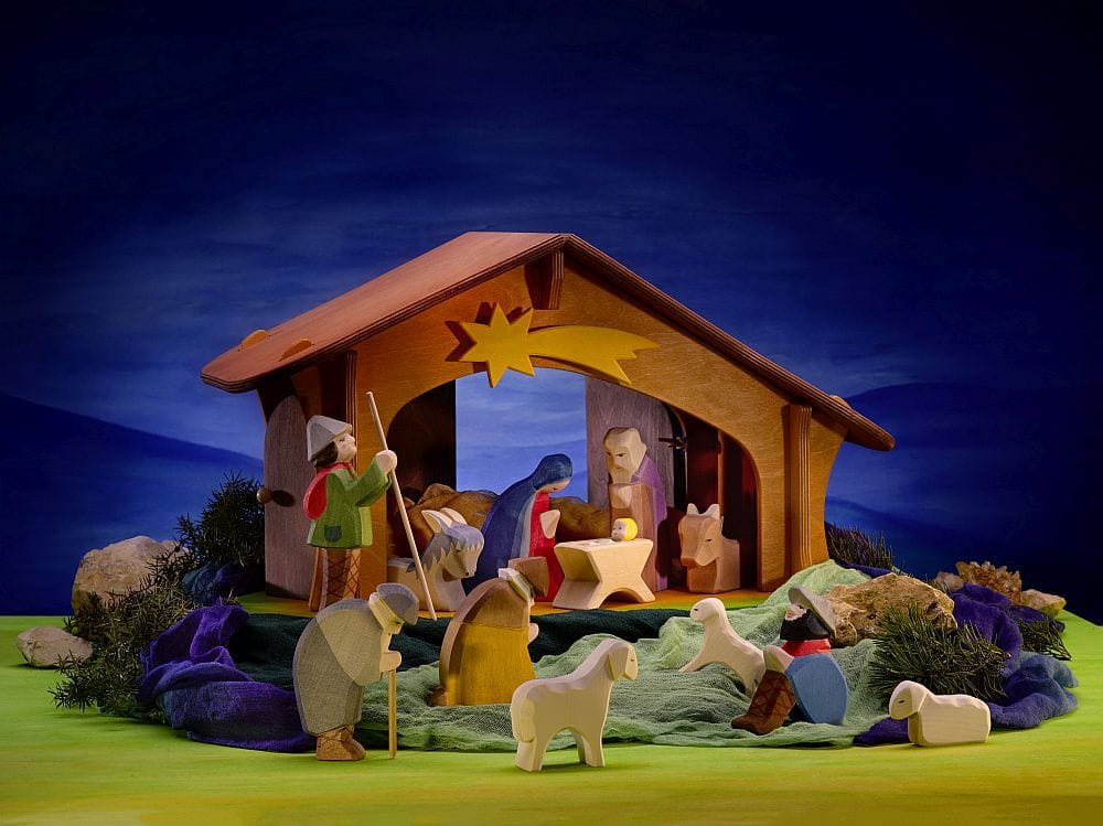 Ostheimer Holzfiguren Ostheimer Weihnachten Krippenstall mit Stern und Vogelbrett