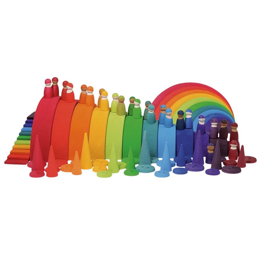 GRIMM'S Bausteine & Bauspielzeug GRIMMS Regenbogen Halbkreise – Extra großes Bodenlegespiel aus Holz (11 Teile)