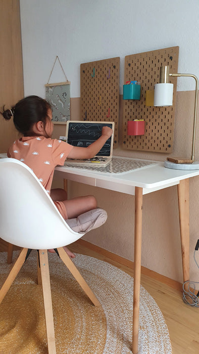 Holz-Laptop mit Magnettafel