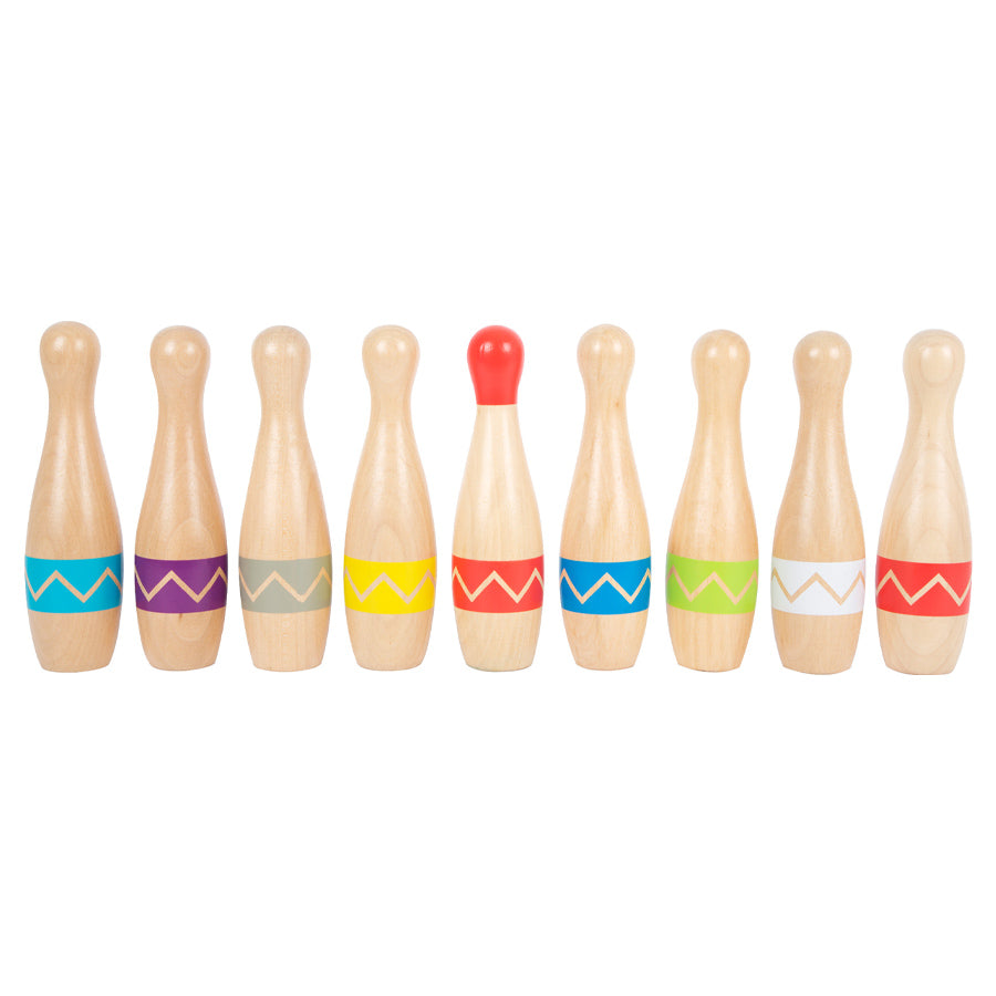Holzkegel Spiel für Kinder