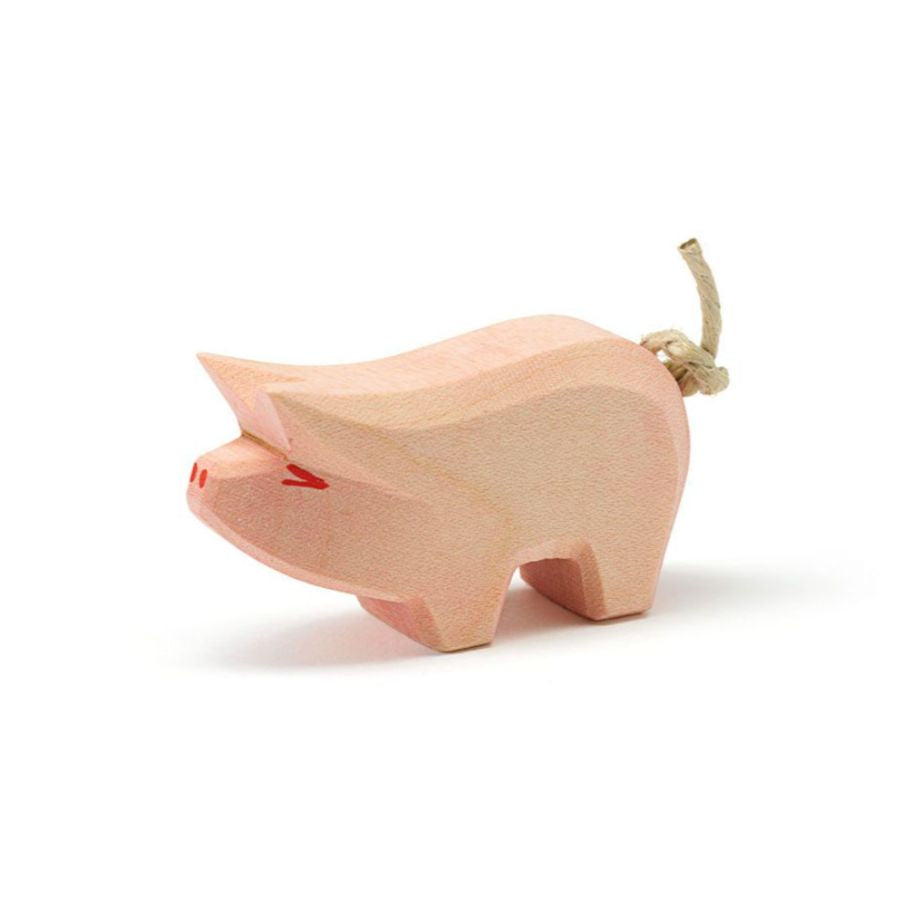 Ferkel aus Holz – Ostheimer Bauernhof-Figur, ab 3 Jahre