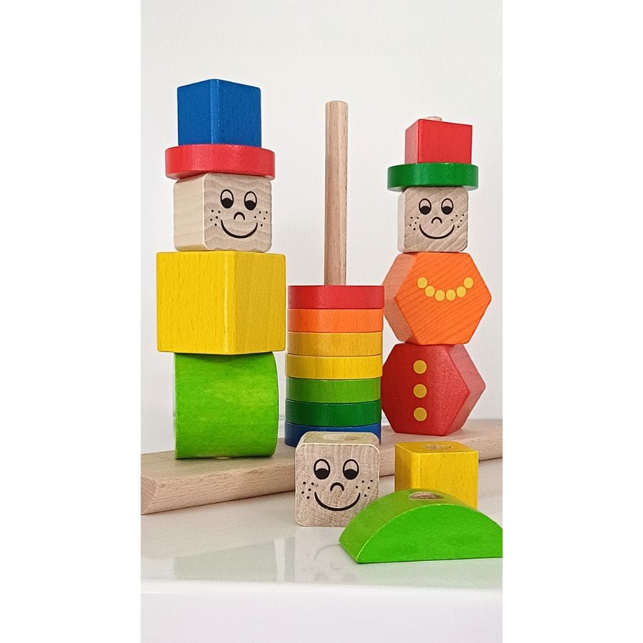 HEROS Sortier-, Stapel- & Steckspielzeug Heros Play and Learn Stapelpuzzle Figuren – 21-teiliges Steckspiel aus Holz ab 1 Jahr